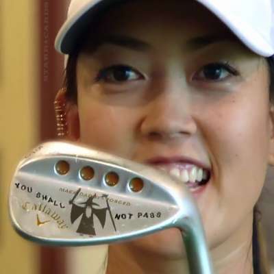 Michelle Wie shows off her 'Lord of the Rings' themed golf club from Callaway