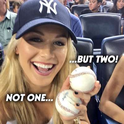 Tennis-pro Eugenie Bouchard catches two foul balls at Yankees game